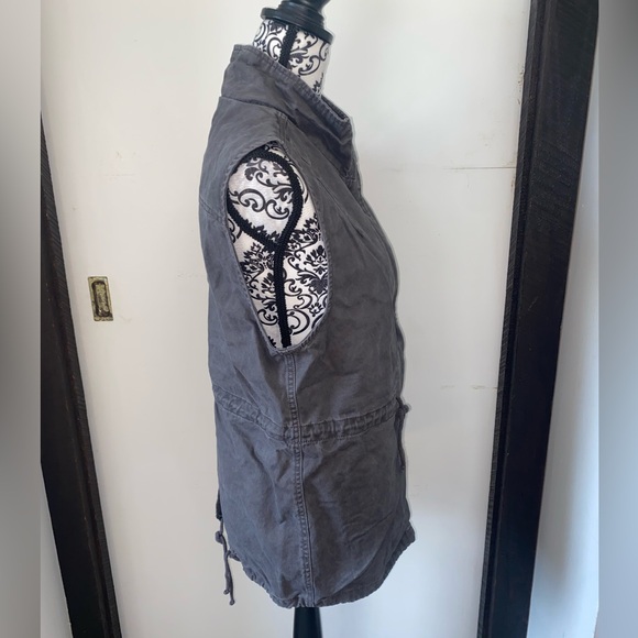 Per Se Size Large Grey Zipper and Button Up Vest with Drawstring Waist - Picture 9 of 15